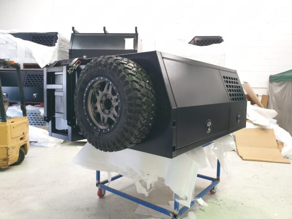 spare tyre carrier black