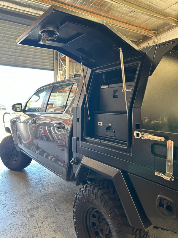 1600mm tray & 800 canopy package with trundle