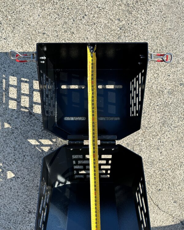 gas bottle holder black