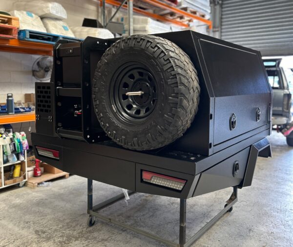 1800mm tray & canopy package with trundle