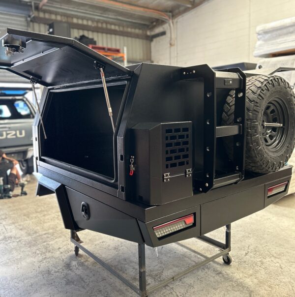 1800mm tray & canopy package with trundle