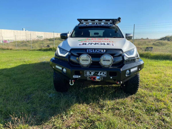 jungle 4x4 bull bar isuzu d max 2020+