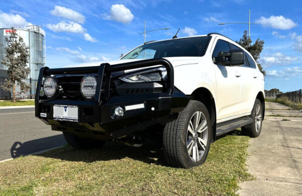 jungle 4x4 bull bar isuzu mux 2020+