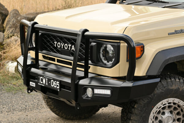 jungle 4x4 toyota landcruiser 79 series bullbar