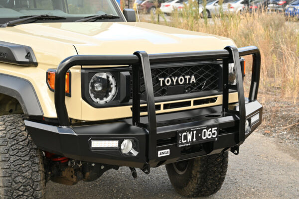 jungle 4x4 toyota landcruiser 79 series bullbar