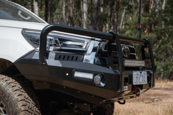 jungle 4x4 bull bar toyota hilux 2020+