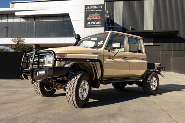 jungle 4x4 toyota landcruiser 79 series bullbar