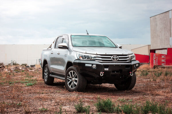jungle 4x4 bull bar toyota hilux revo 2015+