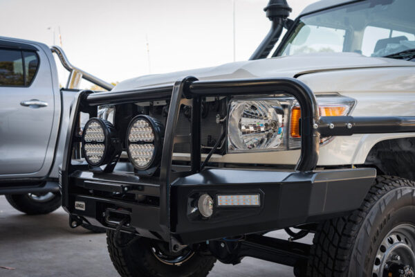 jungle 4x4 bull bar toyota landcruiser troop carrier