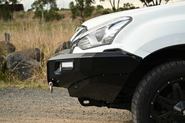 jungle 4x4 bull bar isuzu mux 2016+